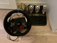 Logitech G29 Racing Wheel (PC / PS4 / PS5)