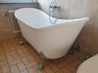 Badkar med tassar