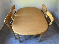 Köksbord och stolar