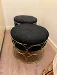 2 sittpallar guld/svart  