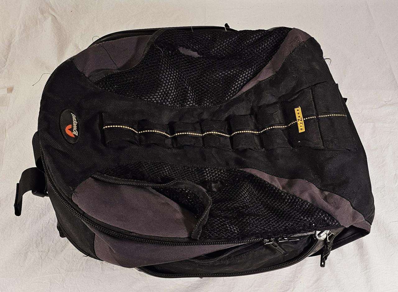 Lowepro vattentät expeditions...