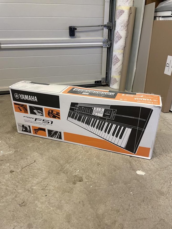 Yamaha PSR F51