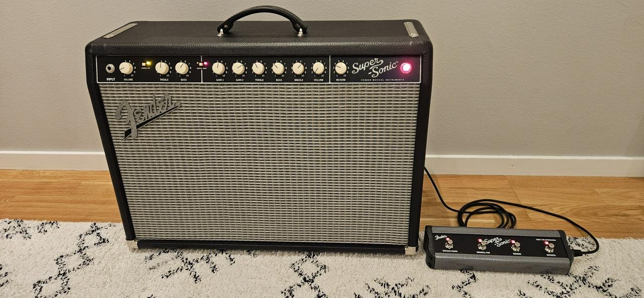 Fender Super Sonic 22 Combo