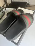 Gucci Tofflor, Web Slides