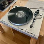 Akai Skivspelare