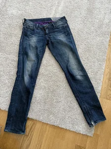 Guess Jeans 