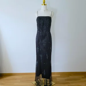 Svart Vintage Balklänning–Vampyr Y2K&Dark Academia Stil  