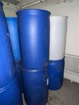 Tomfat / Plast tunnor