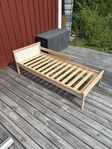 Sängstomme IKEA Sniglar 70x160 + sängskydd IKEA Vikare