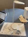 ledlampa med laddplatta  för mobil / earpods.