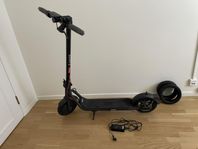 Elsparkcykel Navee V40i Pro
