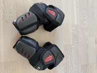 CCM RBZ armbågsskydd SR S