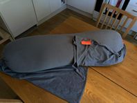 BBHUGME gravid- och amningskudde