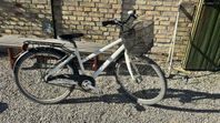 Crescent juniorcykel 24 tum – 3 växlar