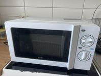 Mikrovågsugn knappt använd