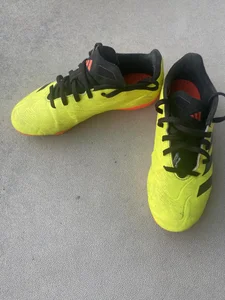 Fotbollsskor Adidas Predator