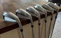 Titleist T100 3G 5-PW AMT White S300 Stiff NYA