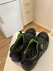 Skyddsskor, lättvikt