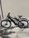 Lifebike Hybrid elcykel – 50 km, lås & stänkskärmar