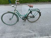 Vintage damcykel med attityd.