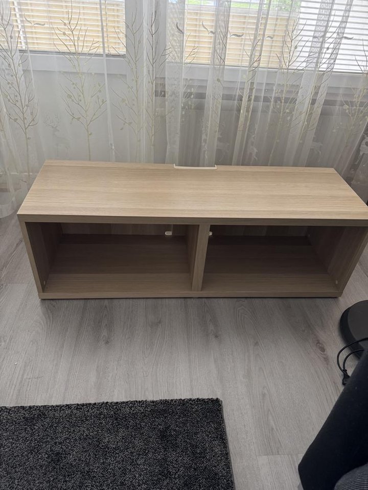 TV-bänk / Förvaringsbänk – st...