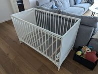 spjälsäng 120*60