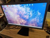 HP EliteDisplay E271i
