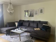 soffa samt matgrupp