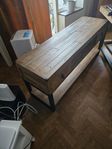 TV bänk från MIO. Woodenfirge- serien.
