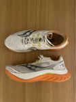 Saucony Endorphin Speed 4