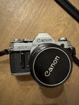 Canon AE-1 Kamera med tillbehör