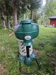Mosquito magnet 