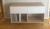 Hylla för vinylskivor m.m