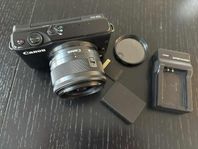 Canon EOS M10 Kamera med 15-45mm Objektiv