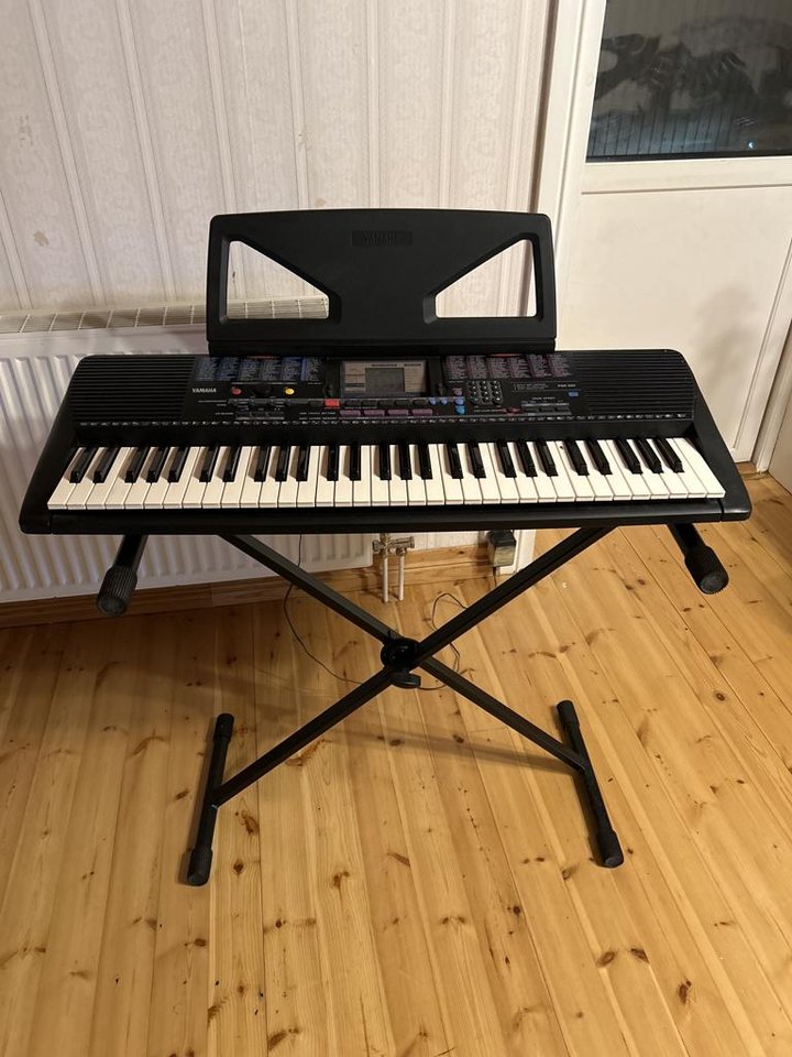 Yamaha keyboard 
