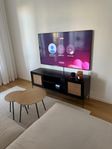 TV-bänk i nyskick 