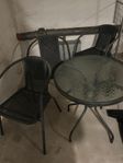 Café/balkong set, 1 bord samt 3 stolar.