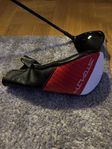 Taylormade Stealth 2 fairwaywood 3, 15 grader.