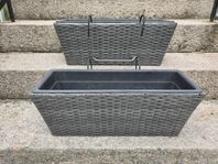Balkonglådor i konstrotting