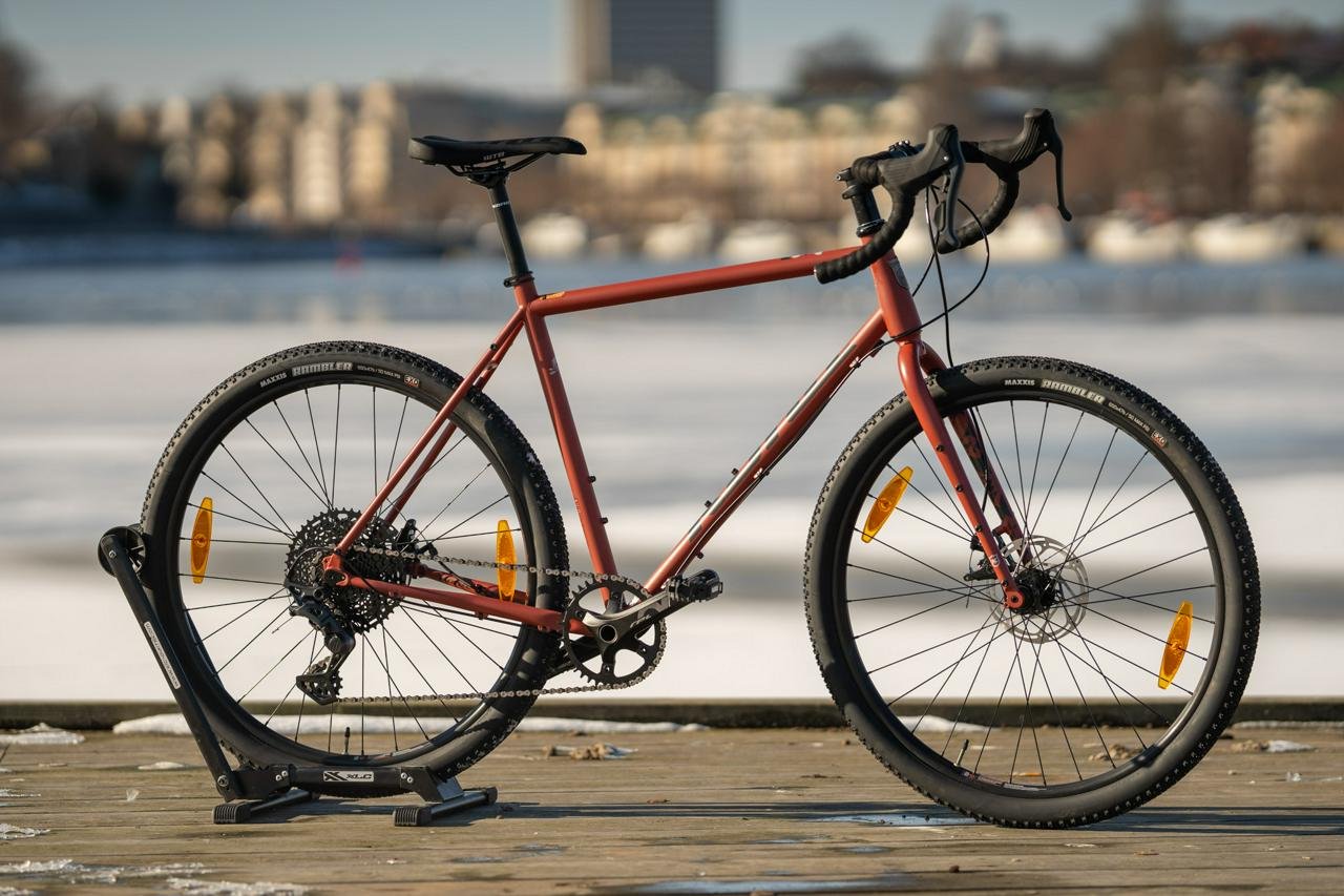 Ny gravel Kona Rove ST 2025 s...