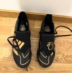 fotbollsskor Adidas Predator