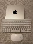 Apple Mac Mini + tillbehör