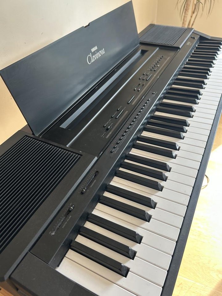Yamaha Clavinova elpiano CVP-3