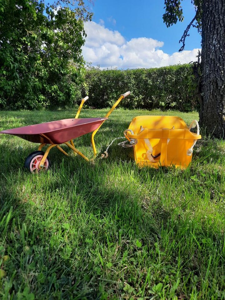 gunga och skottkärra för de små