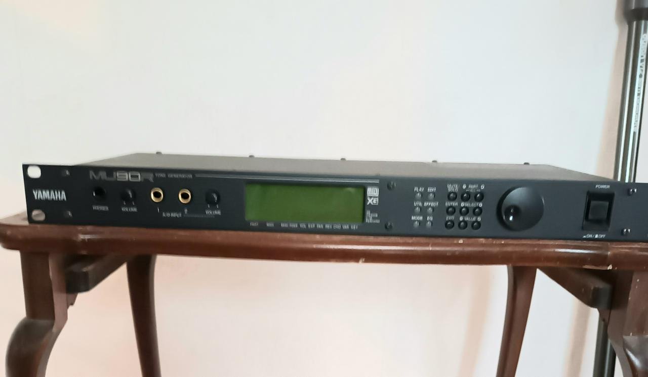 Tonegenerator