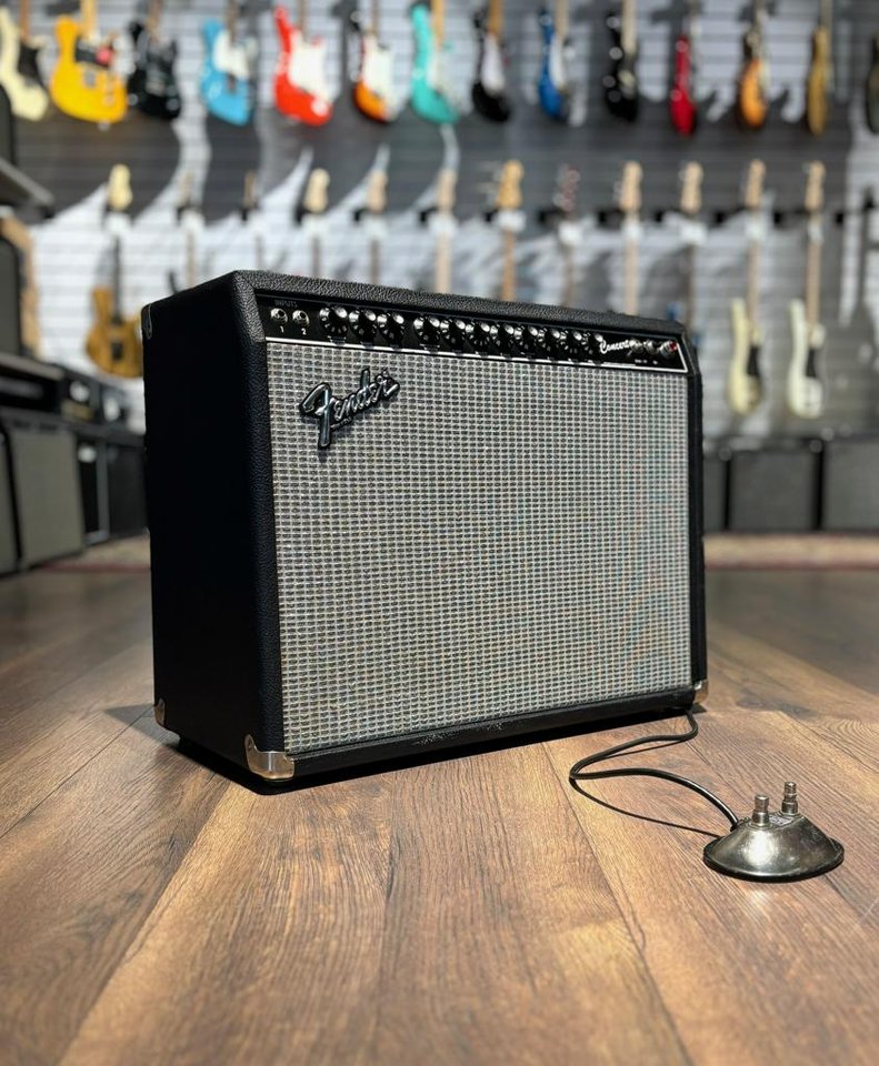 Fender Concert