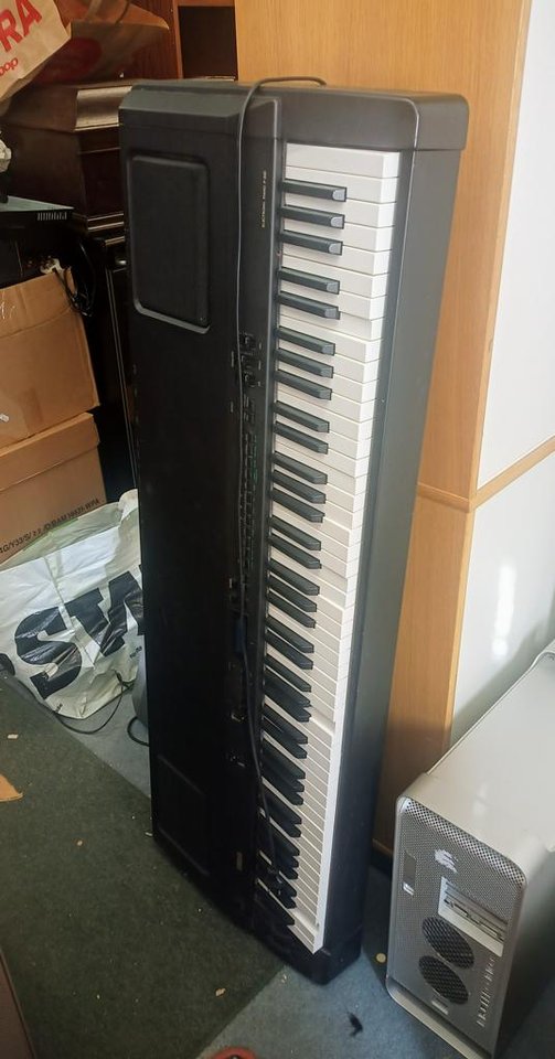 Yamaha P-200 digitalpiano