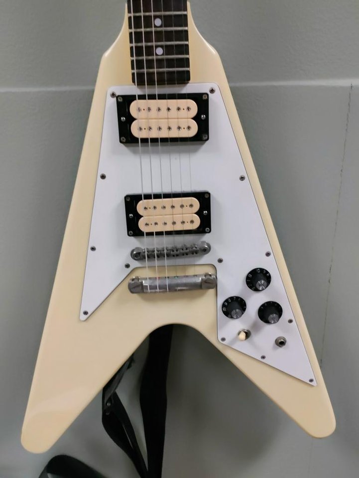 Greco 82a flying v