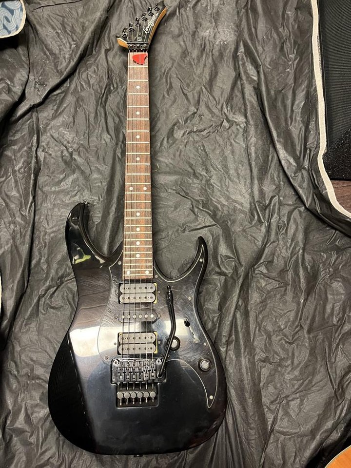 Fender Heartfield Talon II (J...