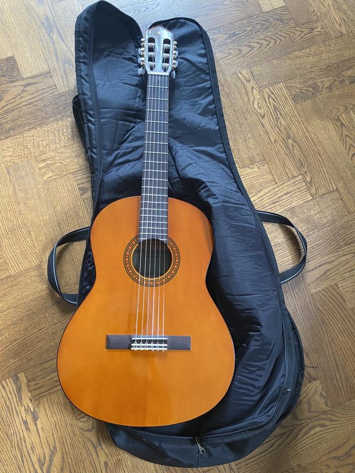 Akustisk gitarr Yamaha CS40 i...
